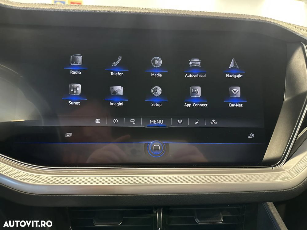 Volkswagen Touareg - 21