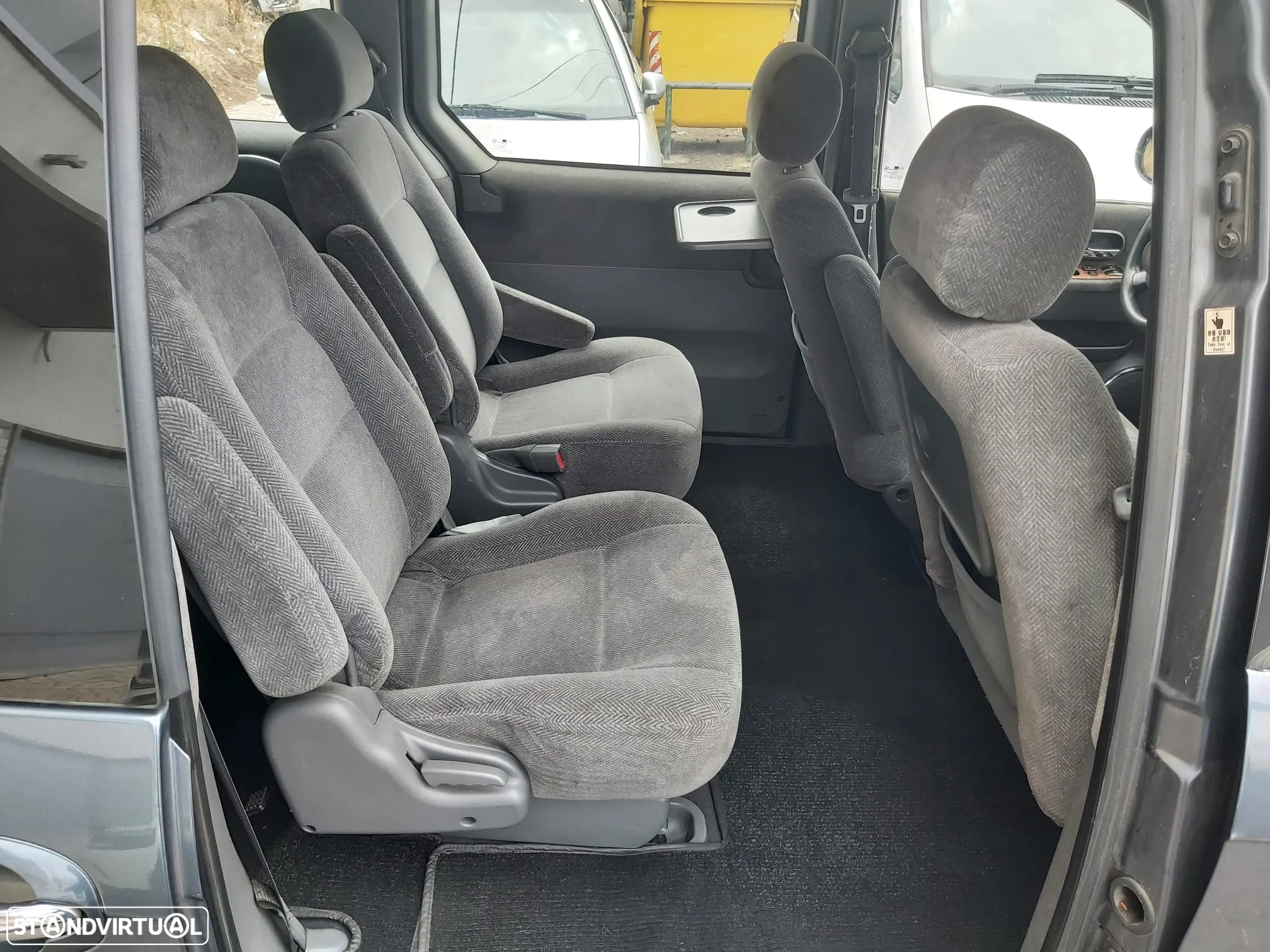 Kia Carnival 2.9 CRDi EX Confort - 18