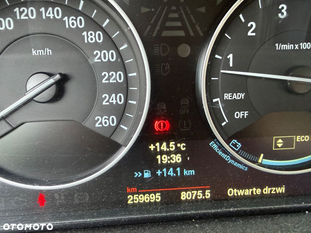 BMW Seria 3 320i Efficient Dynamics Luxury Line - 8