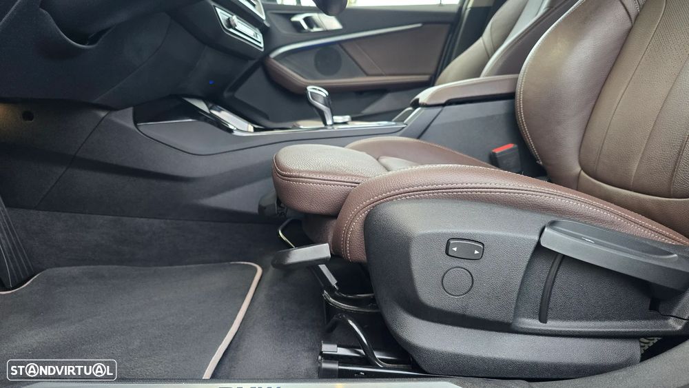 BMW 116 i Aut. Luxury Line - 37