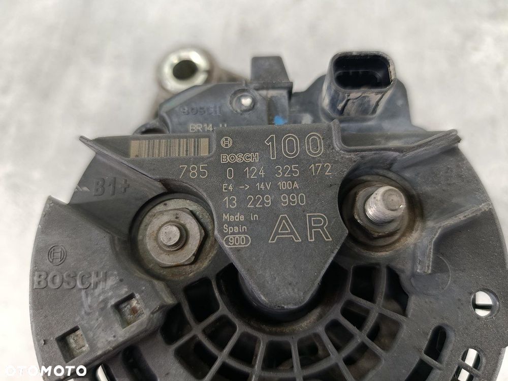 ALTERNATOR OPEL ASTRA H 13229990 0124325172  BOSCH 1.9 CDTI - 8