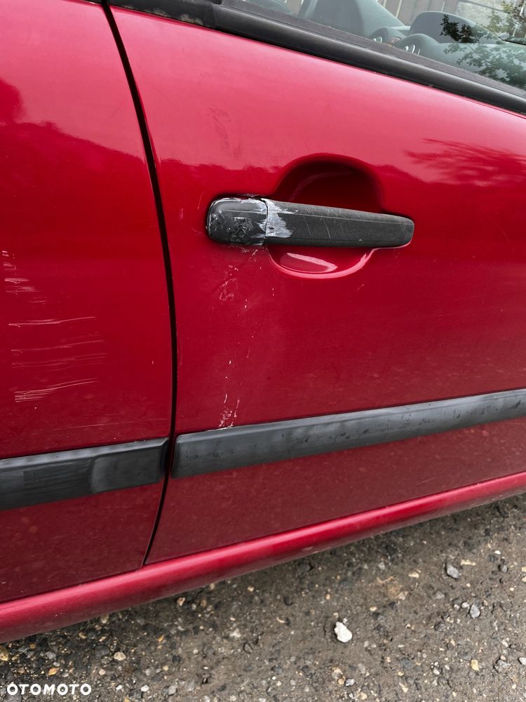 Citroën C3 1.4 HDi Control+ (sx) - 13