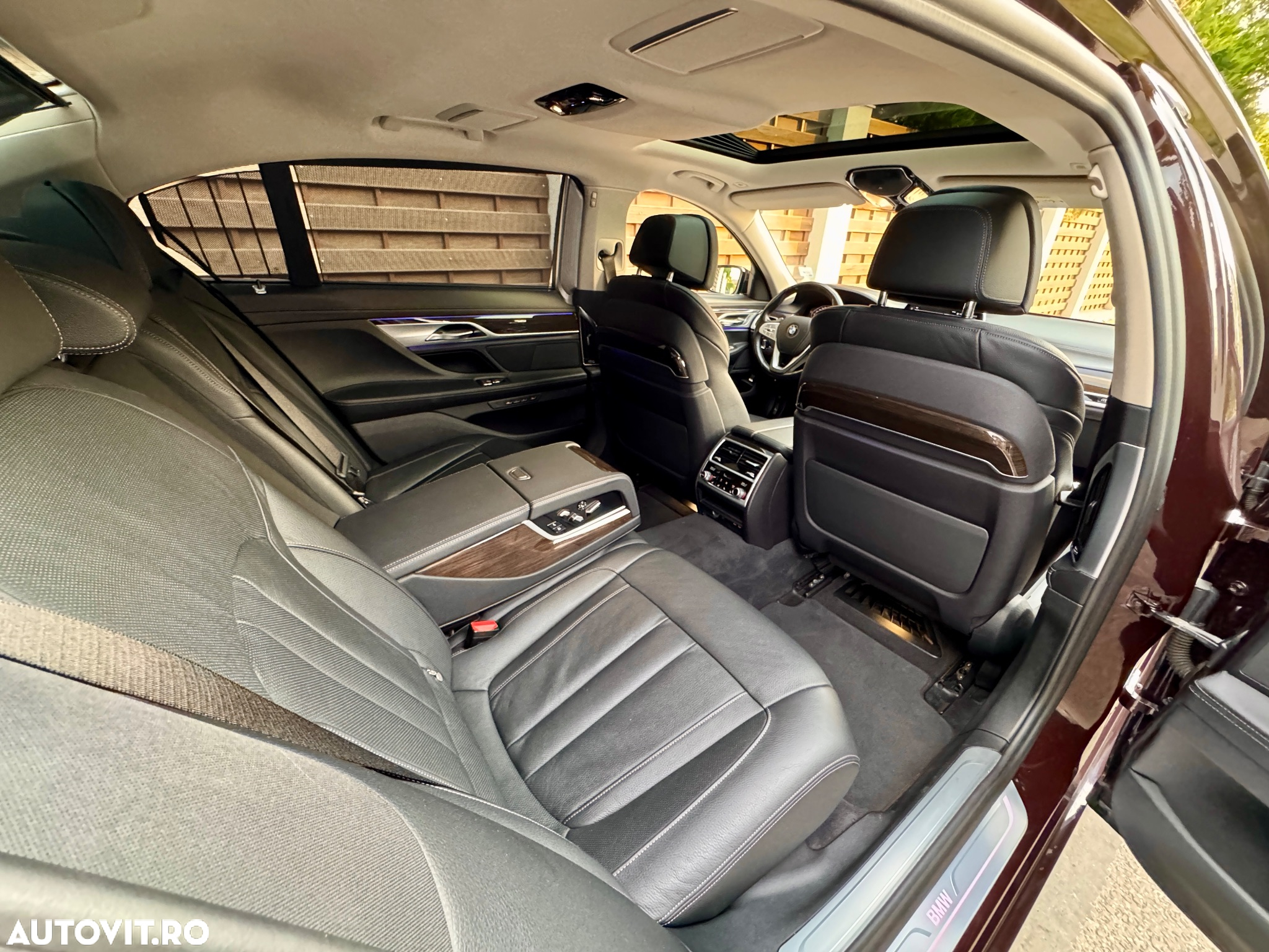 BMW Seria 7 745Le xDrive AT PHEV - 12