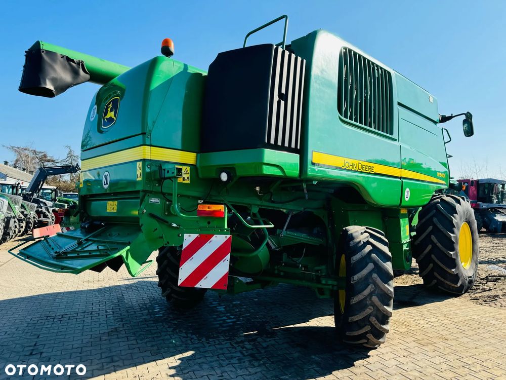 John Deere W540i - 7