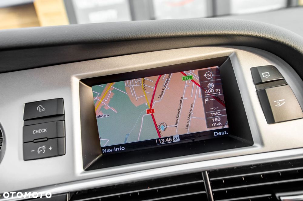 Audi A6 Avant 3.0 TDI DPF quattro tiptronic - 28