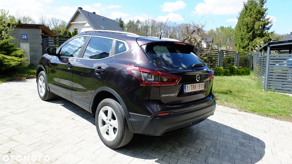 Nissan Qashqai 1.3 DIG-T N-Connecta - 10