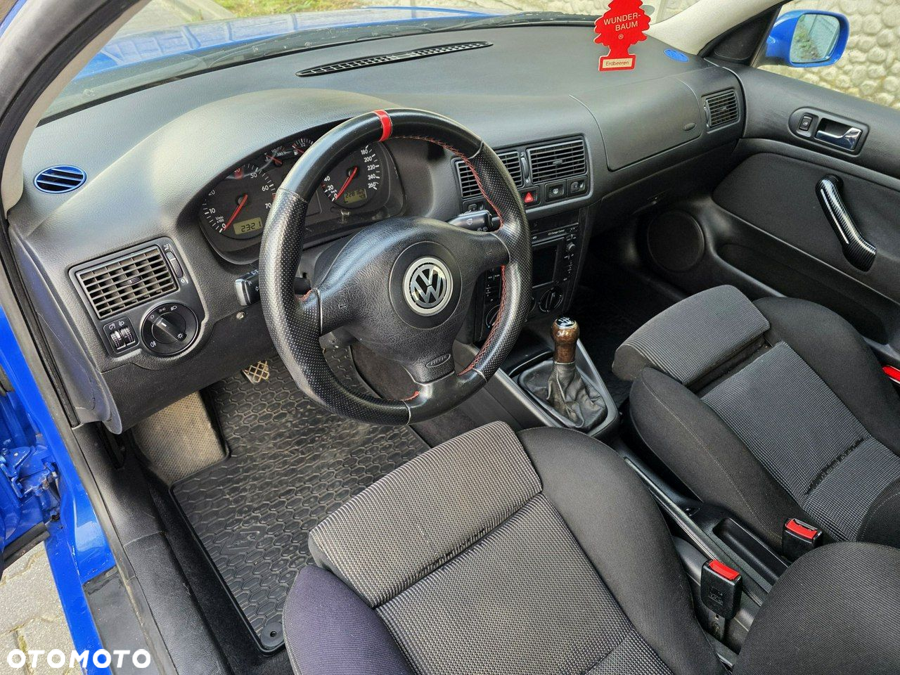 Volkswagen Golf IV 1.8 20V Turbo GTI - 12