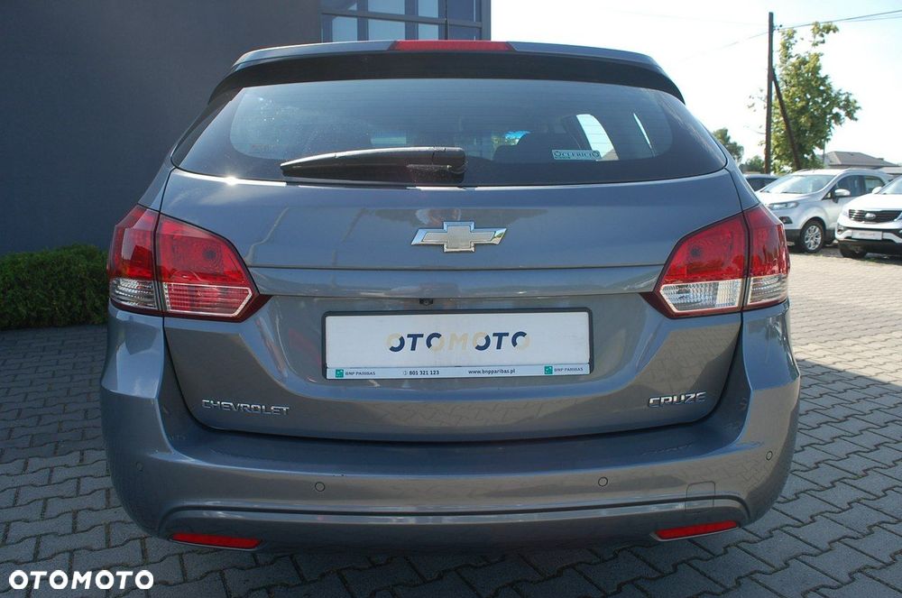 Chevrolet Cruze - 18