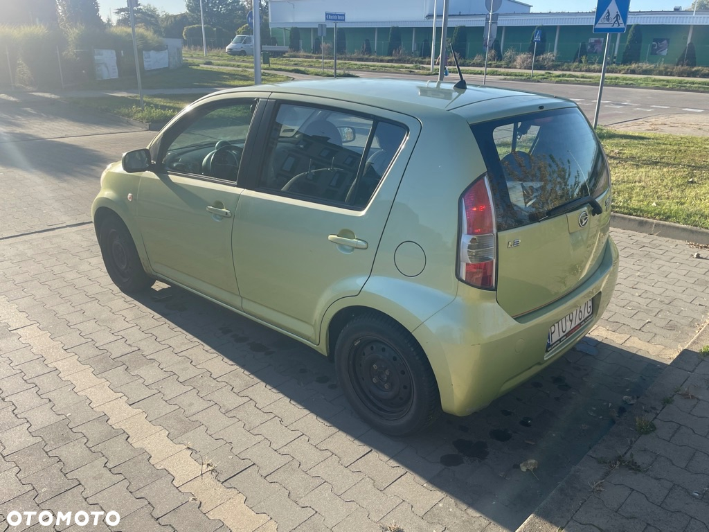 Daihatsu Sirion 1.3 - 7