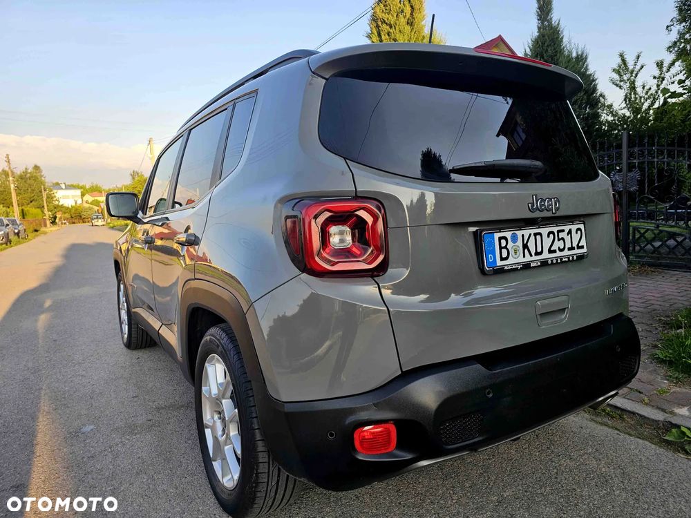 Jeep Renegade 1.3 T-GDI Limited - 11