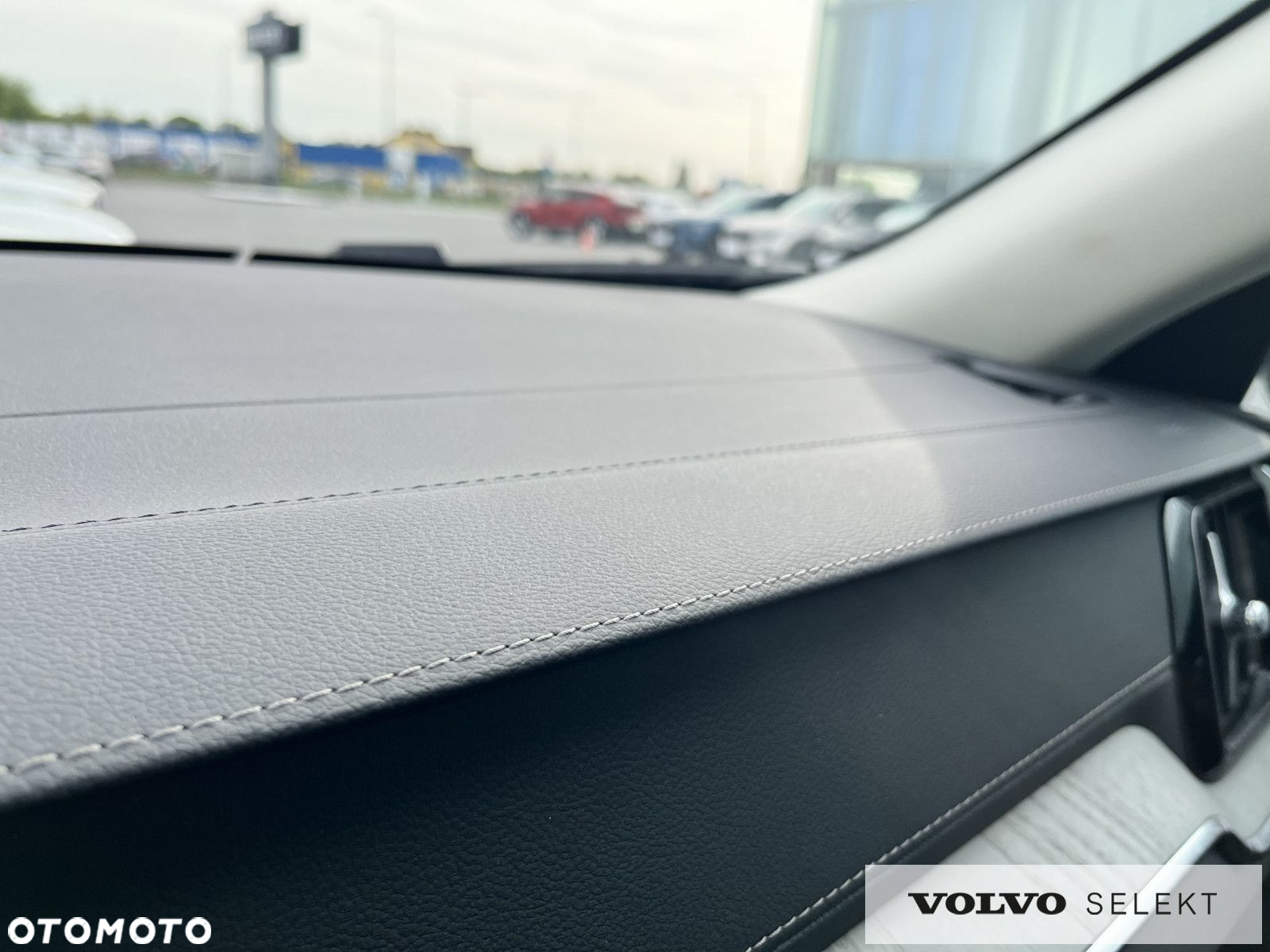 Volvo V60 Cross Country - 23