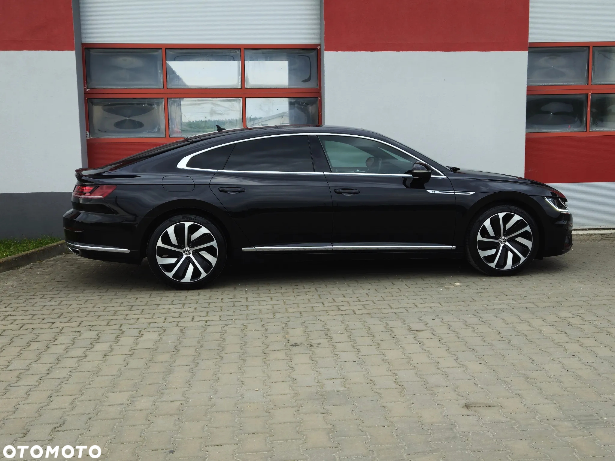Volkswagen Arteon 2.0 TSI DSG R-Line Edition - 10