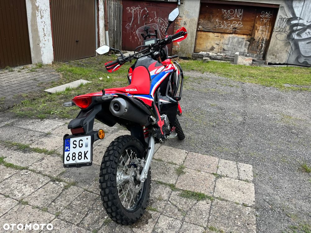 Honda CRF - 8