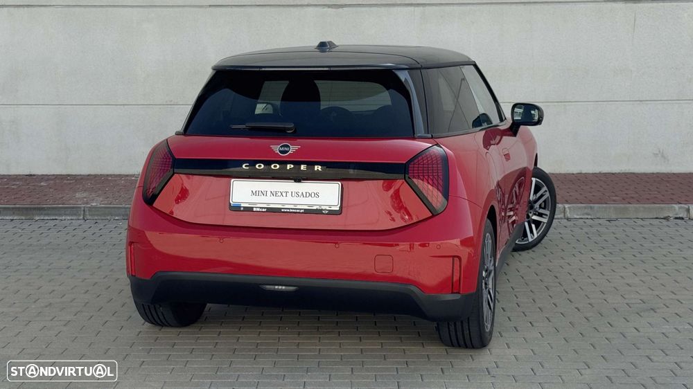 MINI 3 Portas Cooper E Classic L - 17