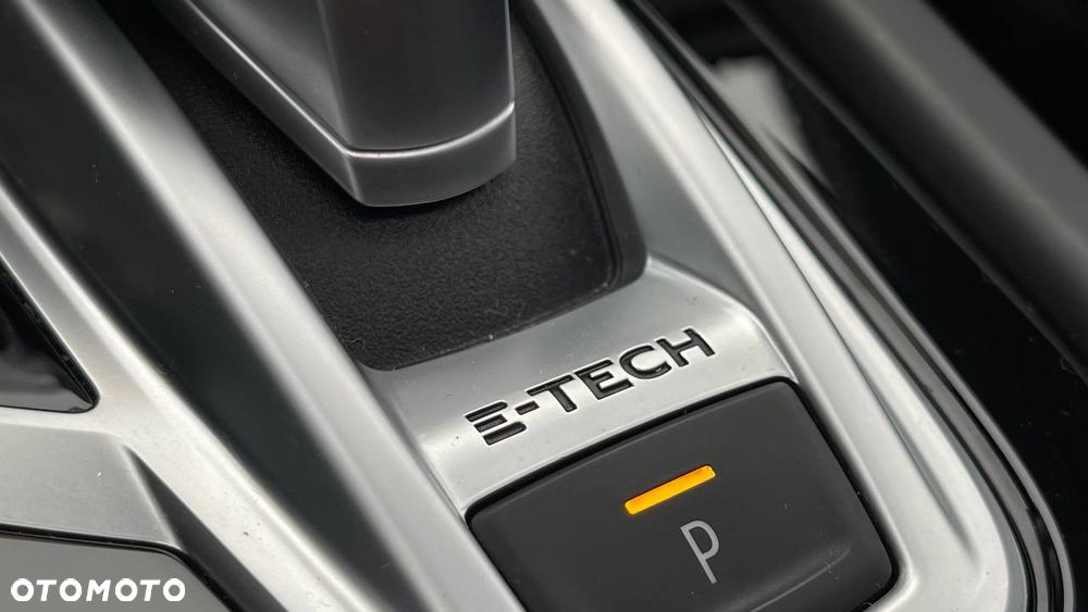 Renault Arkana E-TECH 145 R.S.LINE - 25
