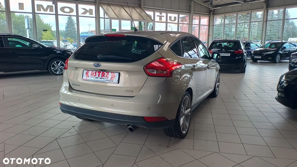 Ford Focus - 15