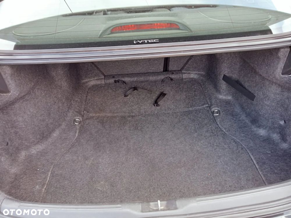 Honda Accord 2.0 i Sport - 16