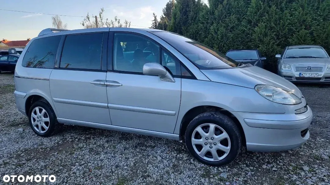 Peugeot 807 2.0 HDi SR - 18