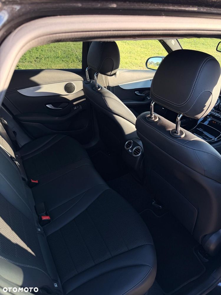 Mercedes-Benz GLC 250 4-Matic - 10