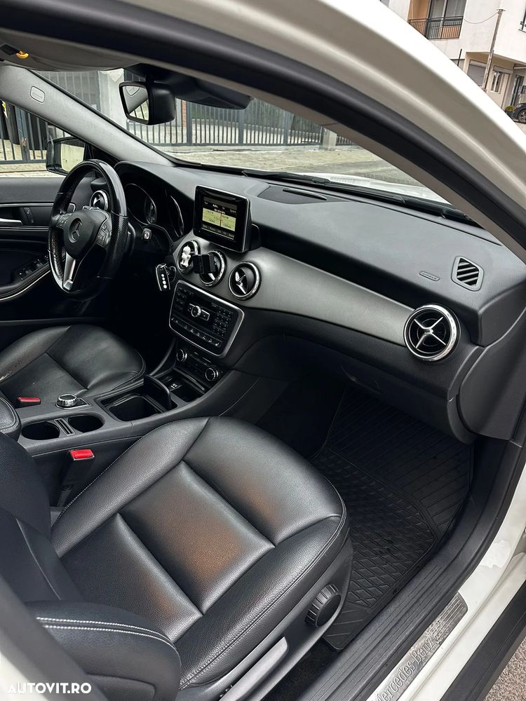 Mercedes-Benz GLA 220 CDI 4MATIC Aut. - 3