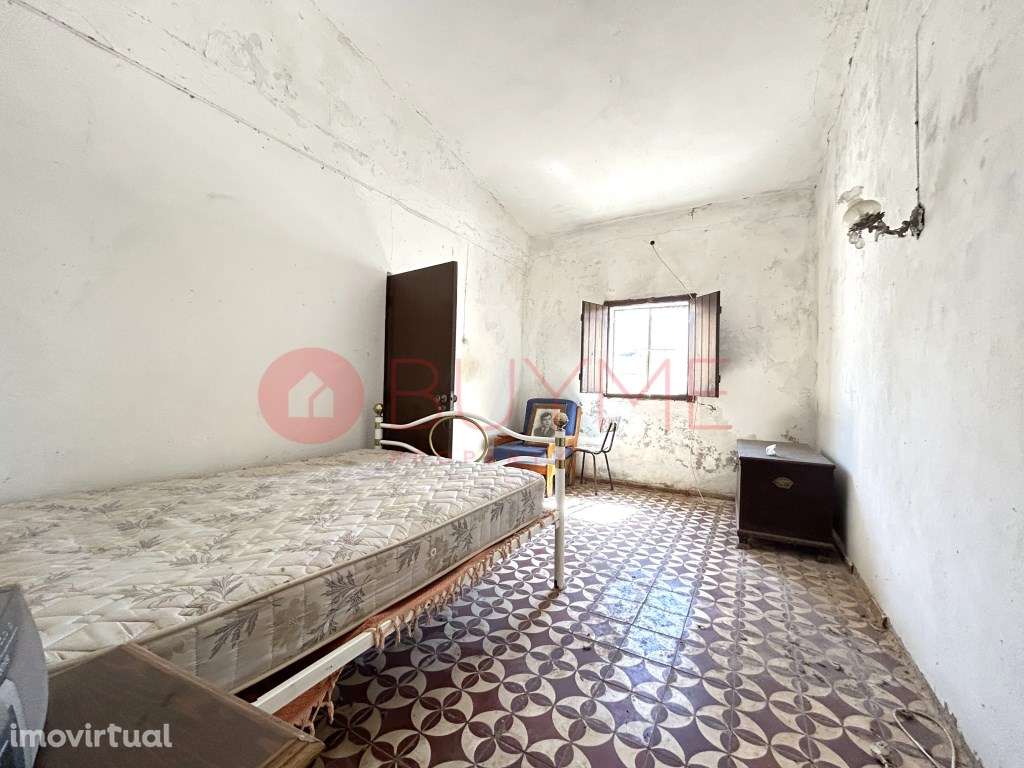 Moradia para Restaurar com Potencial de Construção em Vale Judeu - Grande imagem: 4/20