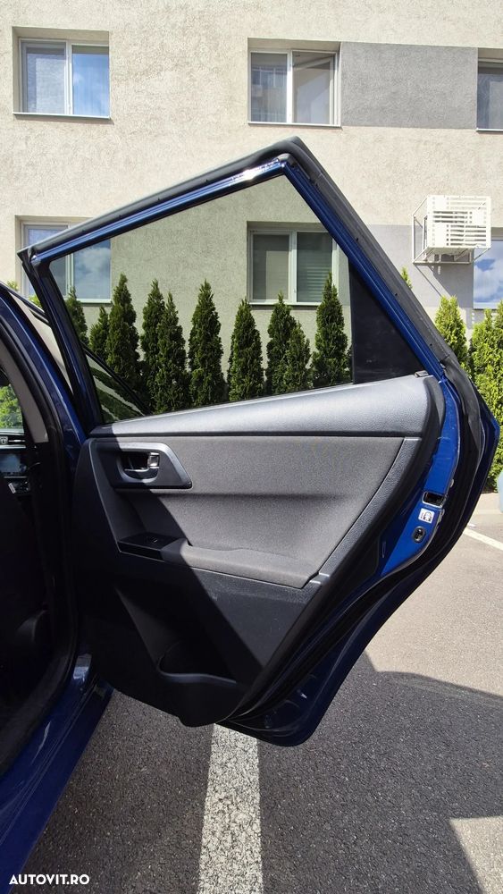 Toyota Auris 1.8 VVT-i Automatik Edition - 21