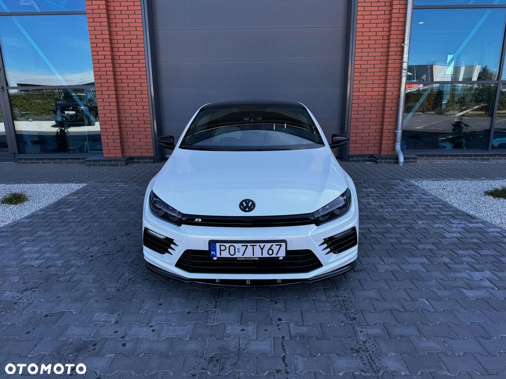 Volkswagen Scirocco 2.0 TSI R - 2