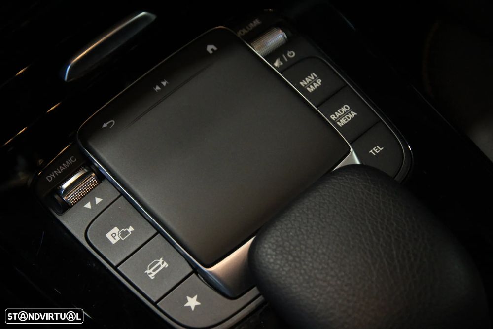 Mercedes-Benz A 250 e AMG Line - 15