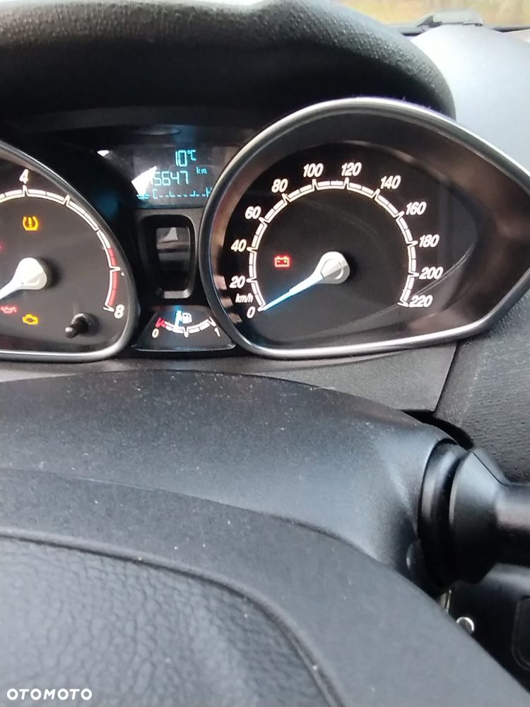 Ford Fiesta 1.0 EcoBoost Titanium - 6