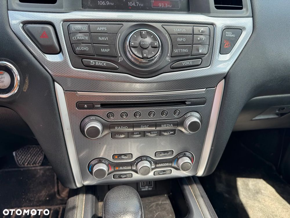 Nissan Pathfinder - 19