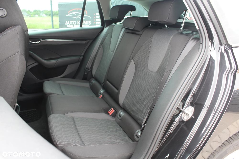 Skoda Octavia 2.0 TDI Ambition - 29