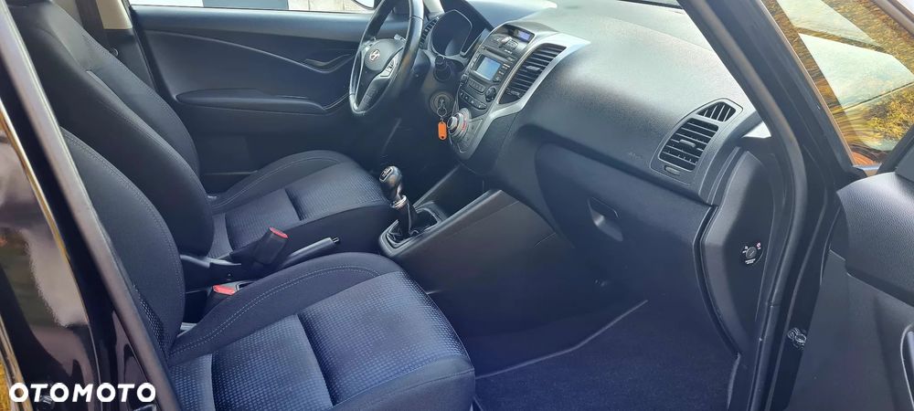 Hyundai ix20 1.4 blue Comfort - 24