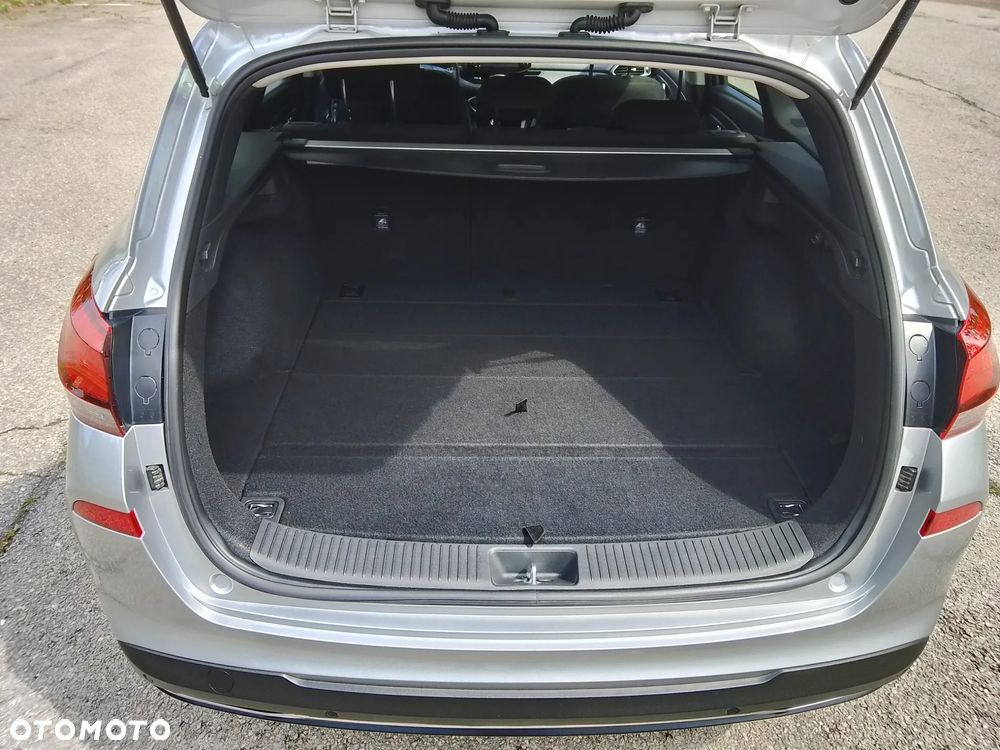 Hyundai i30 1.0 T-GDI Modern - 27