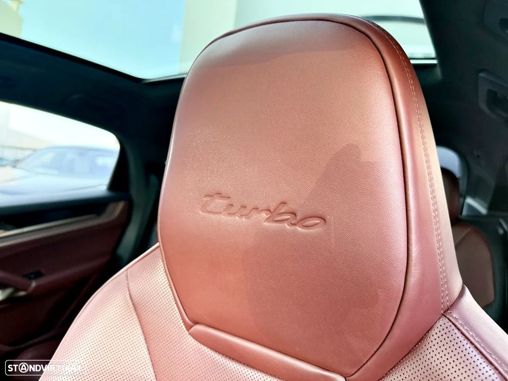 Porsche Cayenne Turbo E-Hybrid - 25