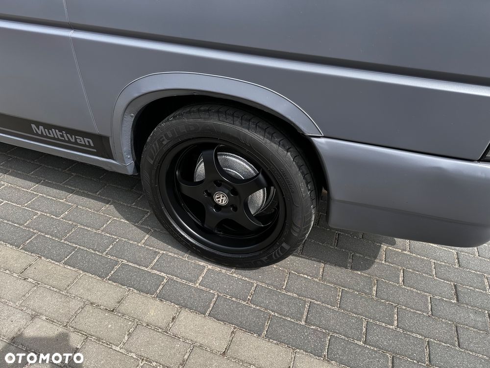 Volkswagen Transporter - 22