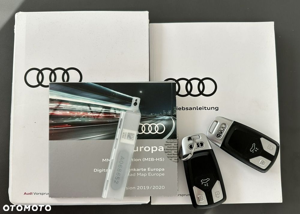 Audi A4 Avant 40 TFSI S tronic S line - 38