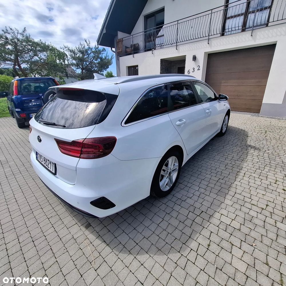 Kia Ceed - 5