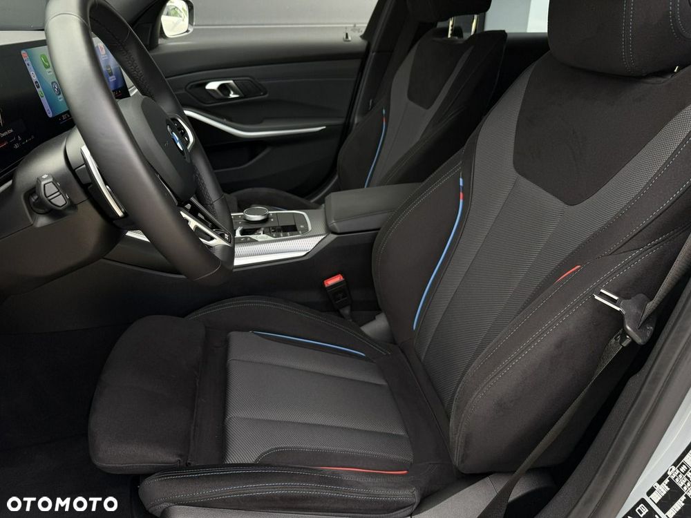 BMW Seria 3 330i xDrive M Sport sport - 15