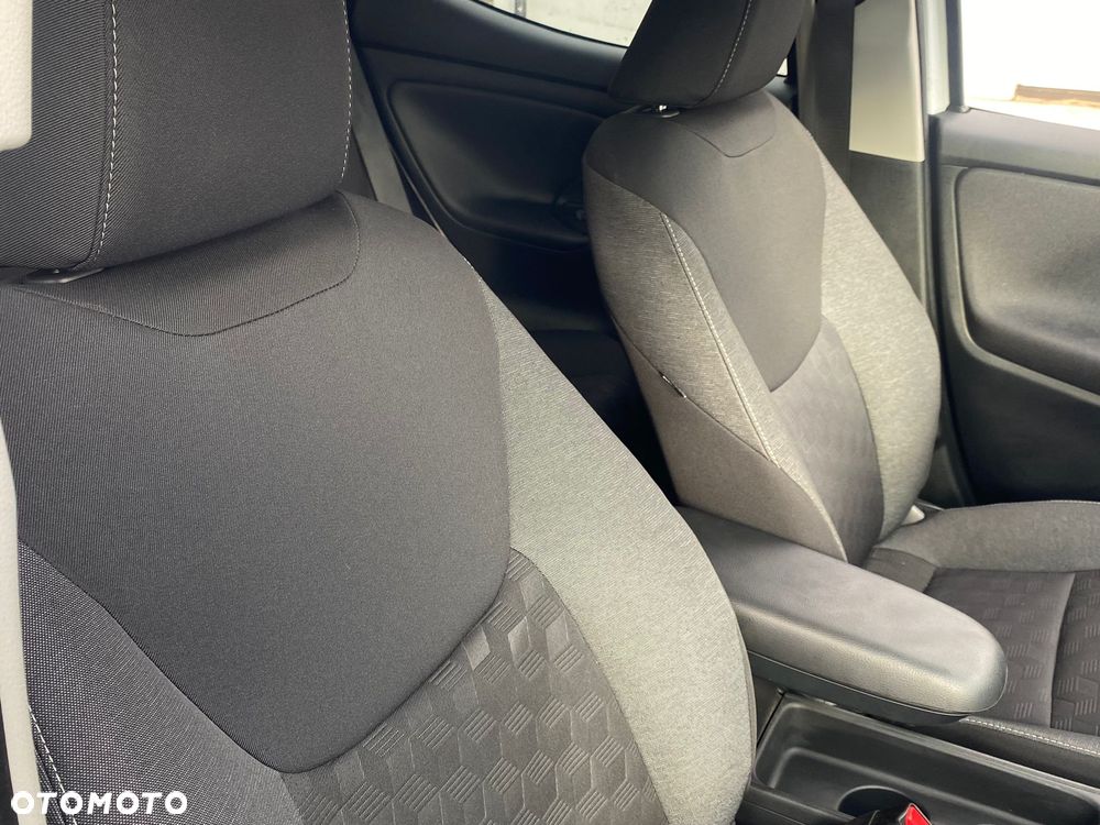 Toyota Yaris Hybrid 1.5 Style - 23