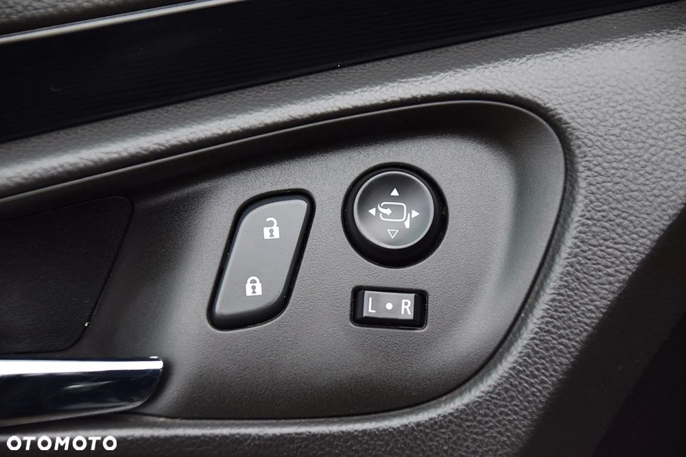 Opel Insignia 2.0 CDTI Automatik - 31