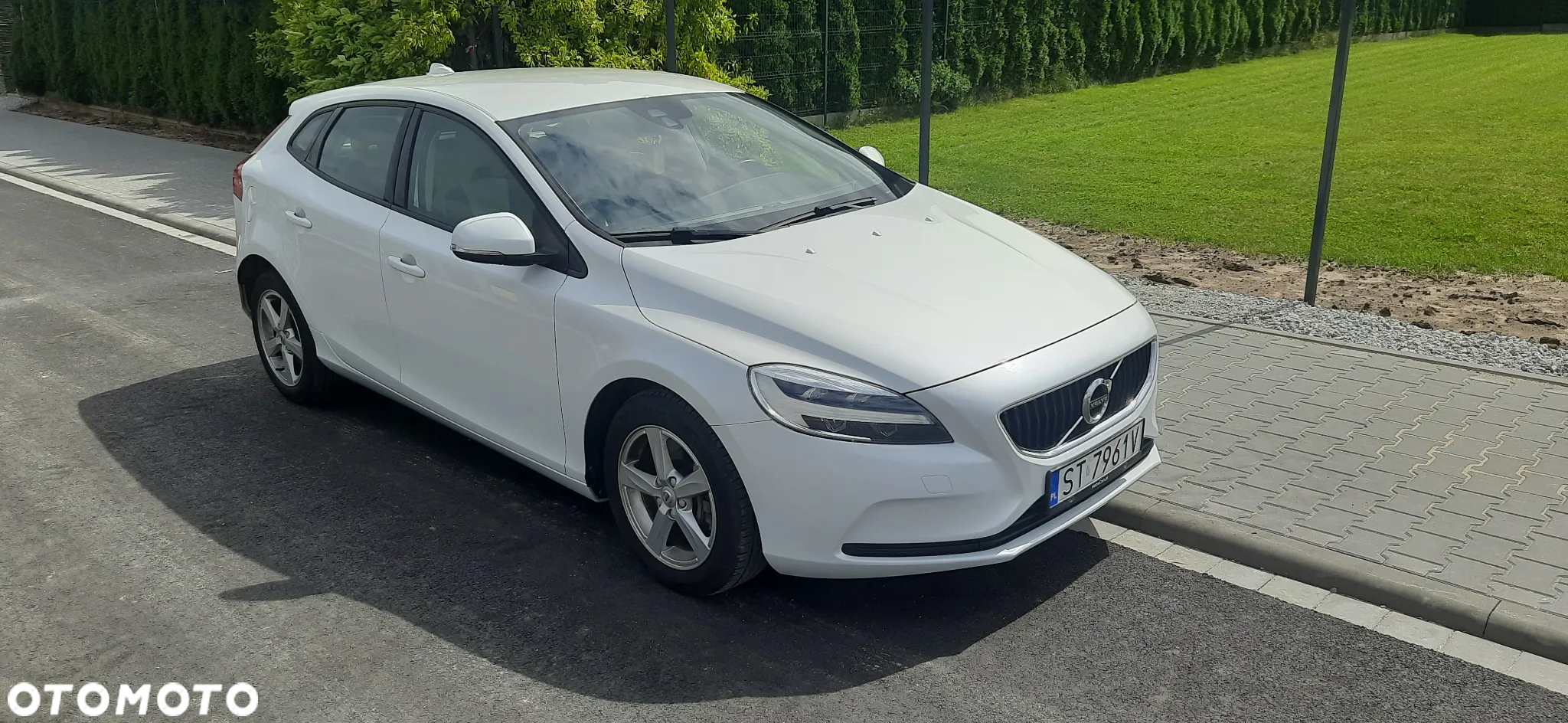 Volvo V40 - 2