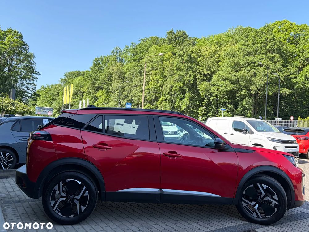 Peugeot 2008 PureTech 100 Allure S&S BVM6 - 3