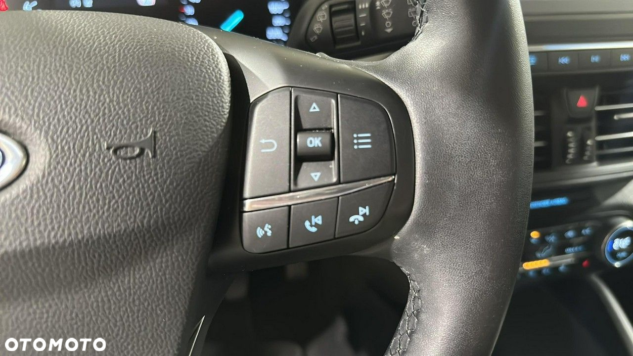 Ford Focus - 23