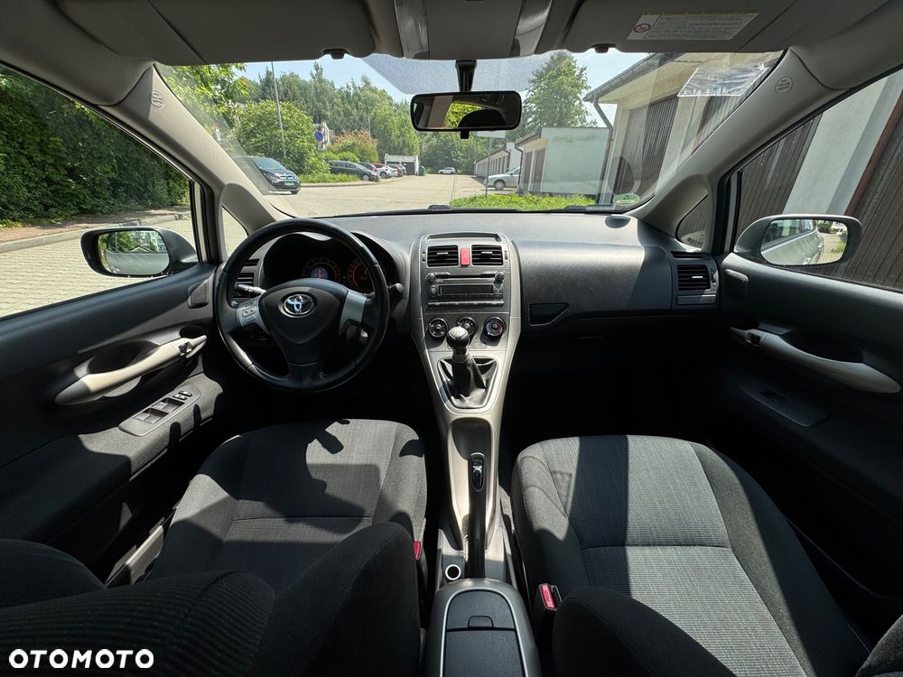 Toyota Auris 1.4 VVT-i Luna - 6