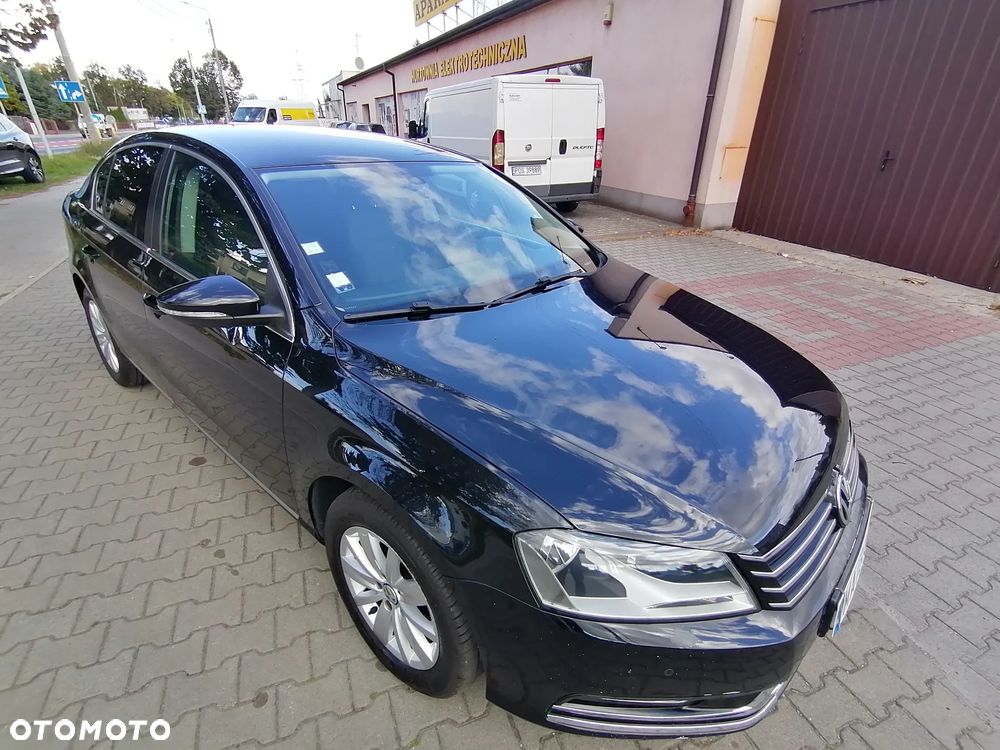 Volkswagen Passat 1.4 TSI BMT Comfortline - 17