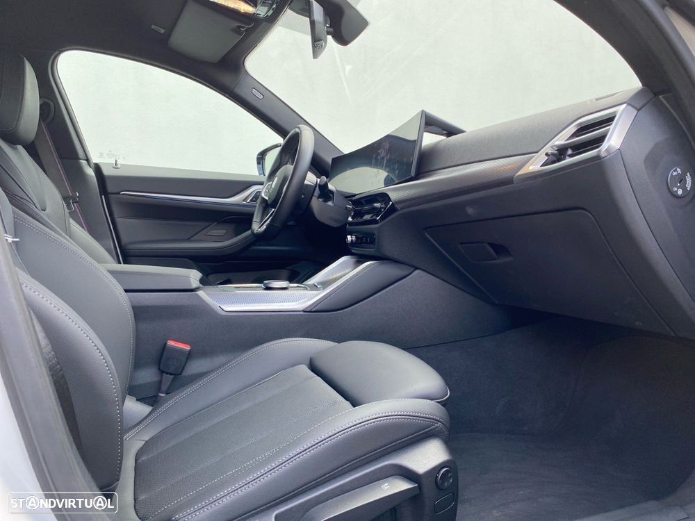 BMW i4 eDrive40 Pack Desportivo M Pro — fotografia 16