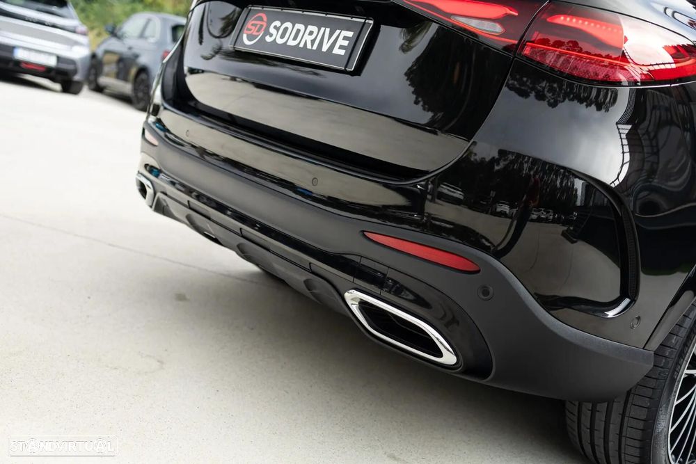 Mercedes-Benz GLC 300 e 4Matic 9G-TRONIC Edition AMG Line - 48