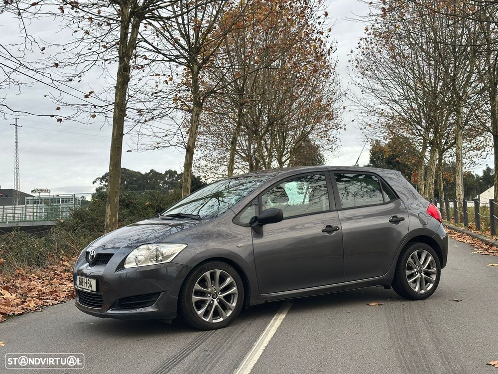 Toyota Auris 1.4 D-4D ACtive - 3