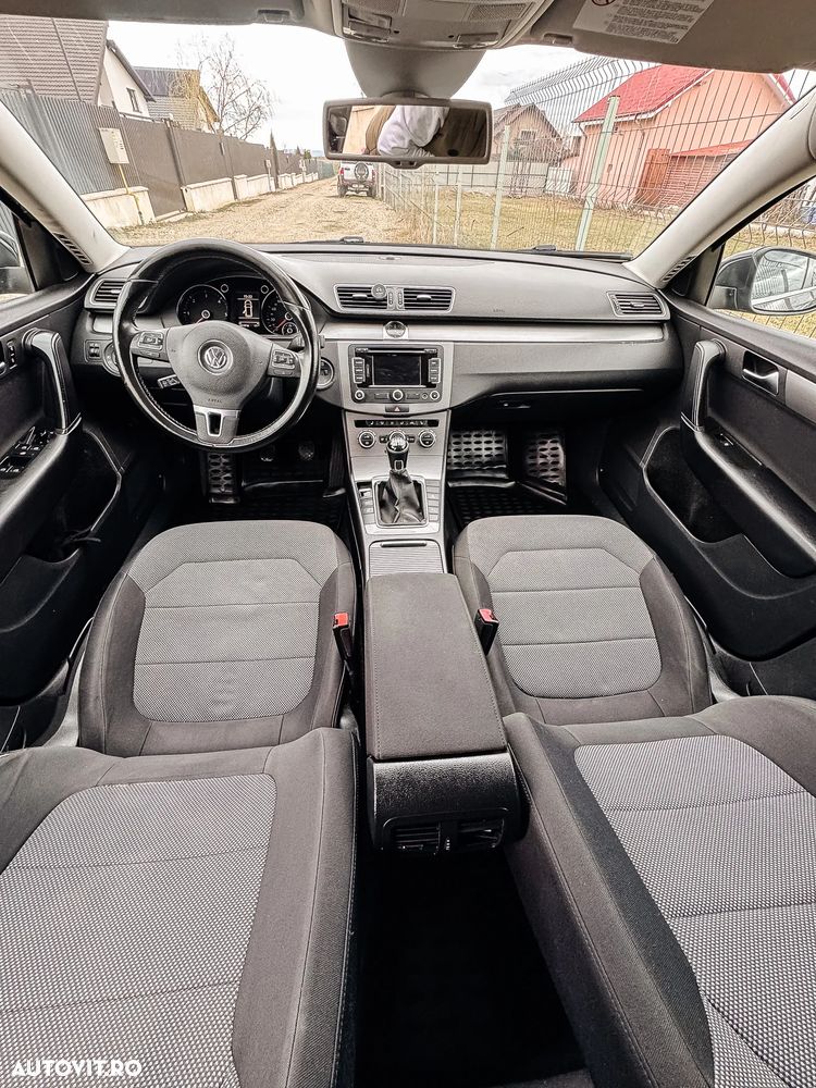 Volkswagen Passat 2.0 Blue TDI SCR Business Edition - 7