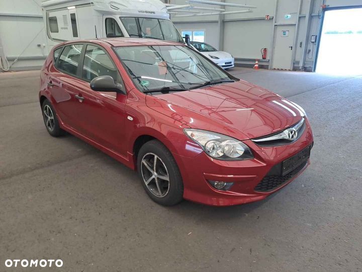 Hyundai i30 1.4 Base + EU5 - 1